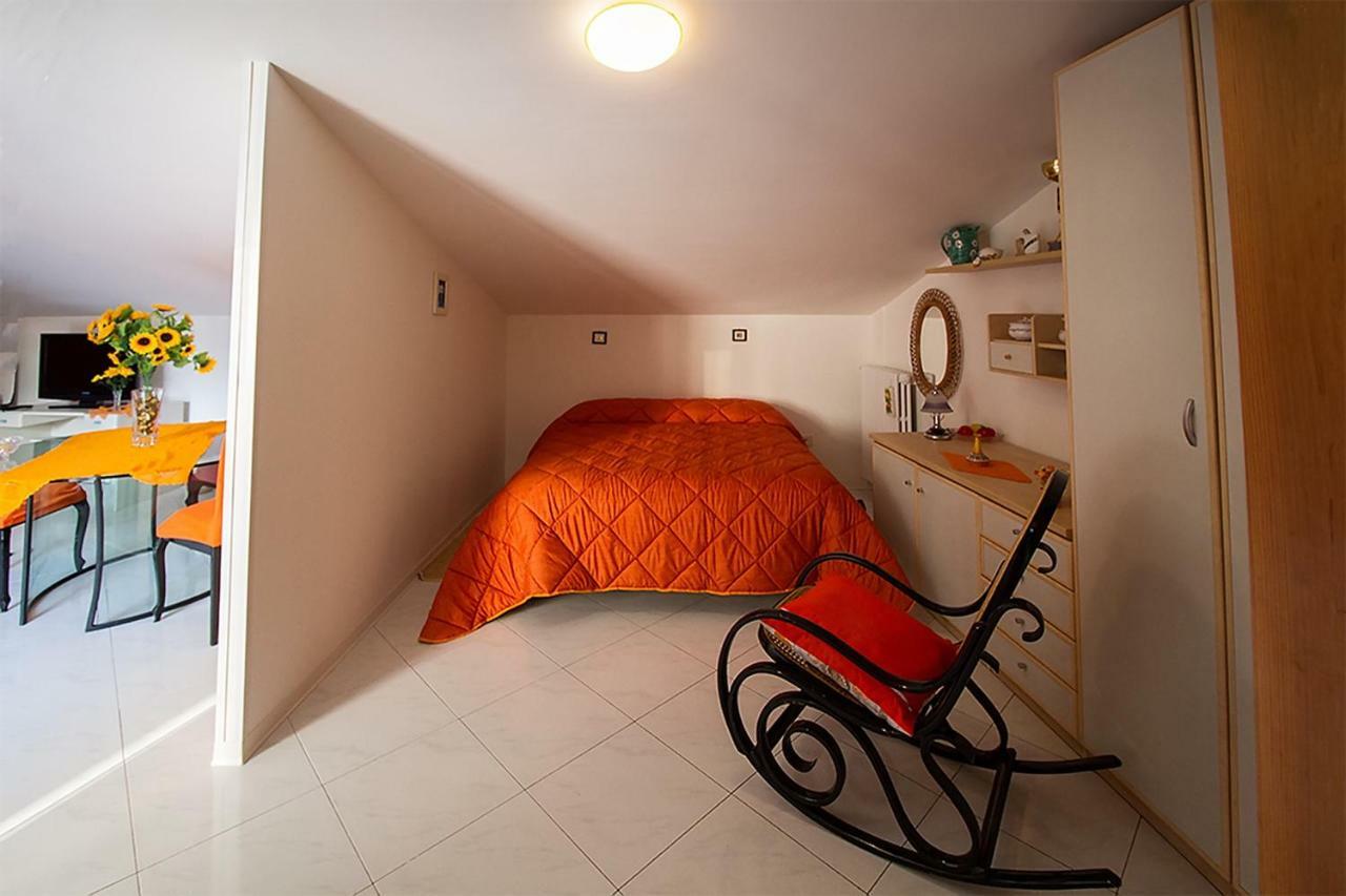 Bb Al Centro Di Vietri Daire Dış mekan fotoğraf